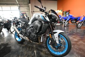 New 2025 Yamaha MT-10