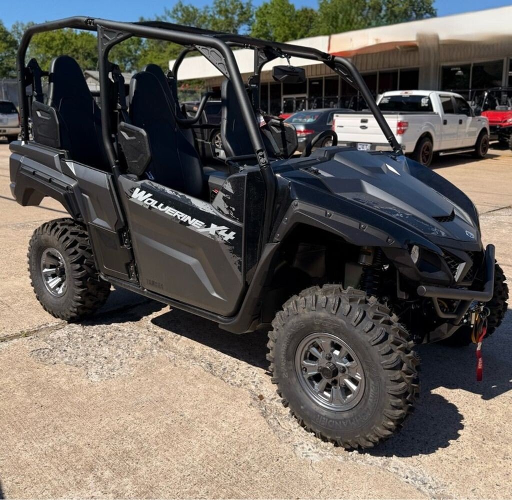 New 2025 Yamaha Wolverine 850 XT-R