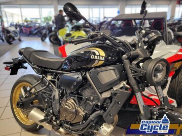 New 2025 Yamaha XSR700