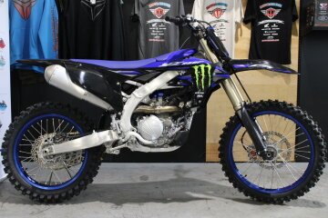 New 2025 Yamaha YZ250F