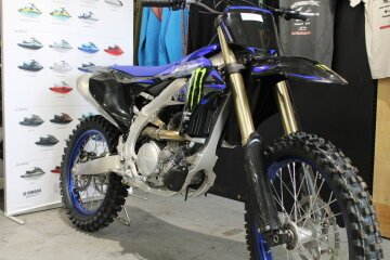 New 2025 Yamaha YZ250F