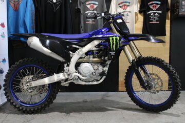 New 2025 Yamaha YZ450F