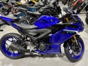 New 2025 Yamaha YZF-R3