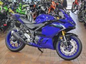 New 2025 Yamaha YZF-R3