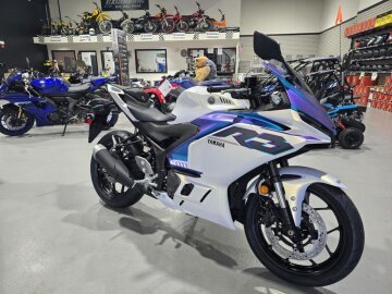 New 2025 Yamaha YZF-R3