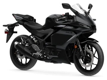 New 2025 Yamaha YZF-R3
