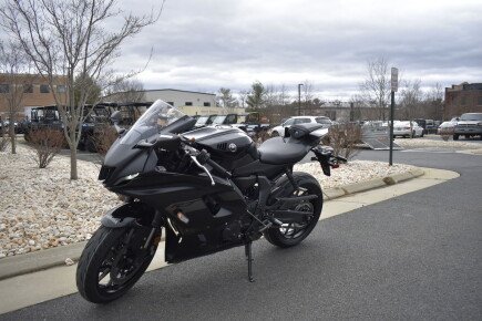 Photo 1 for New 2025 Yamaha YZF-R7