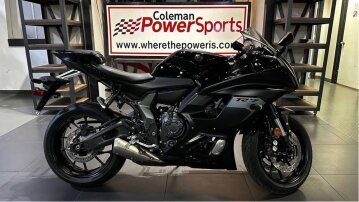 New 2025 Yamaha YZF-R7