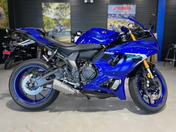New 2025 Yamaha YZF-R7