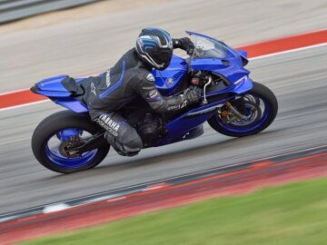 New 2025 Yamaha YZF-R9