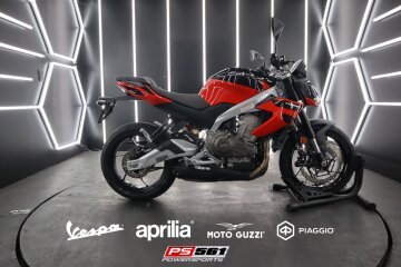 New 2026 Aprilia Tuono