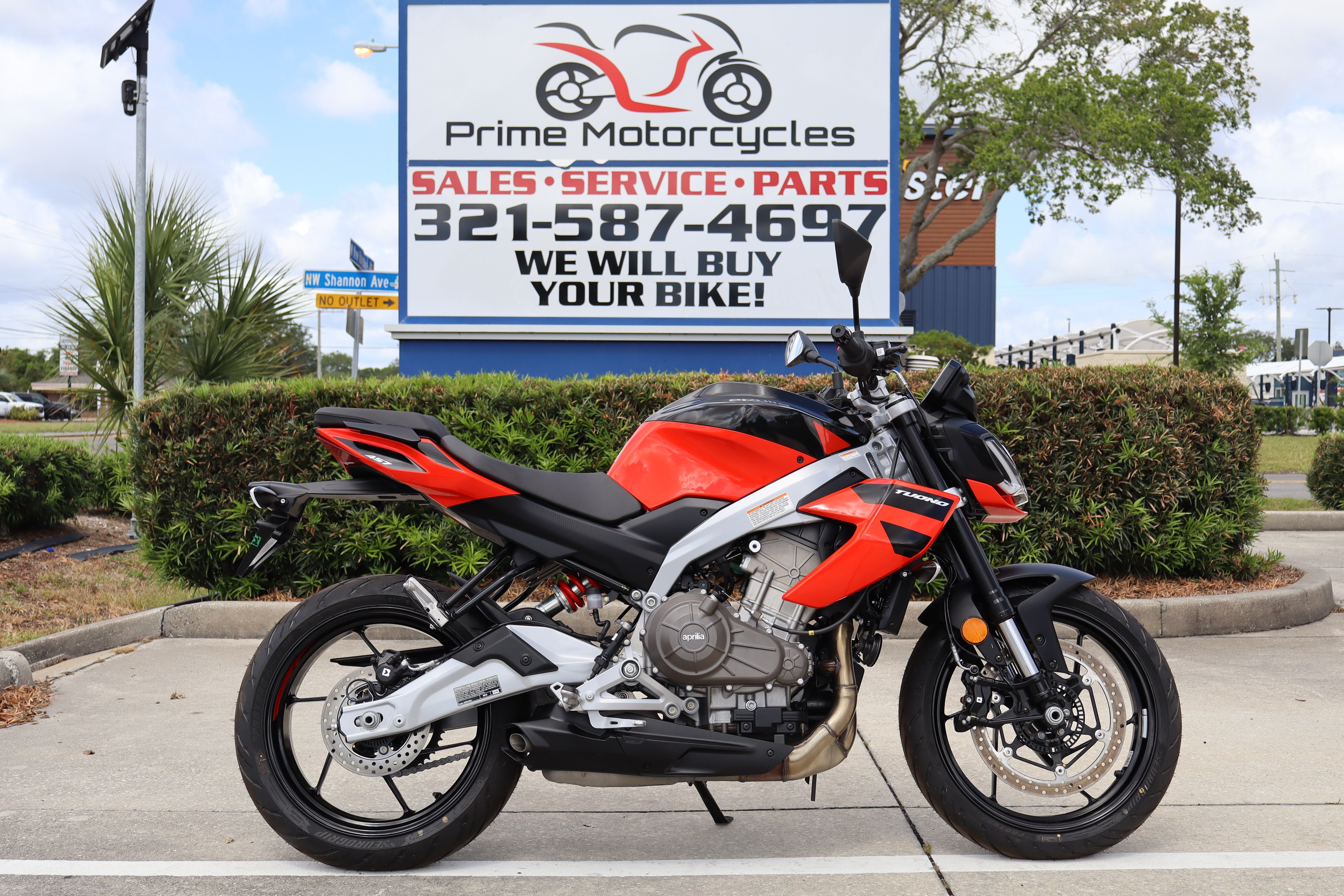 New 2026 Aprilia Tuono Rally