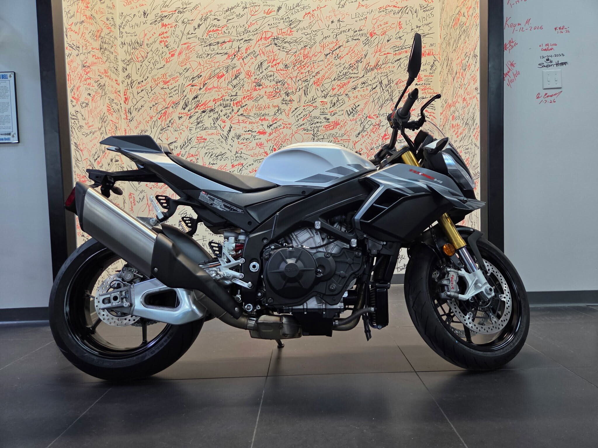 New 2026 Aprilia Tuono V4 1100