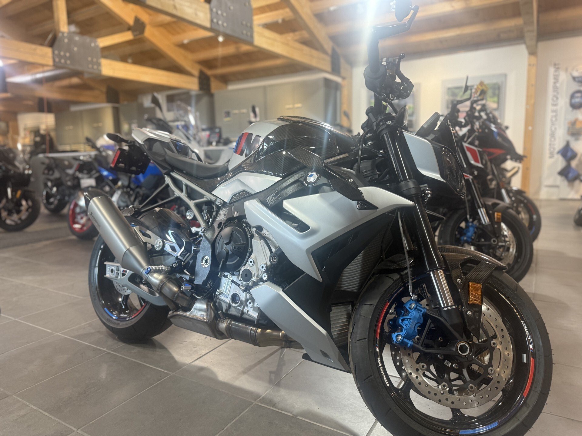 New 2026 BMW M1000R