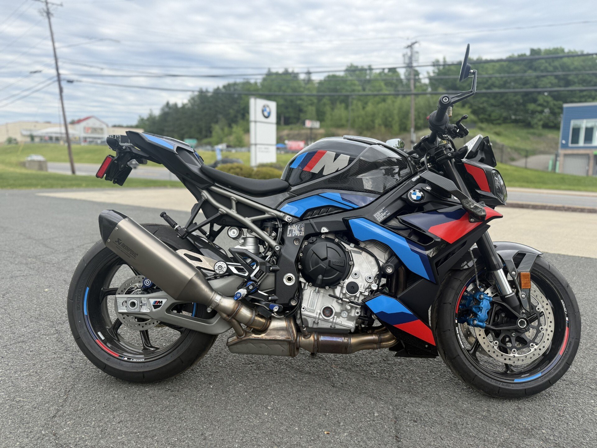 New 2026 BMW M1000R