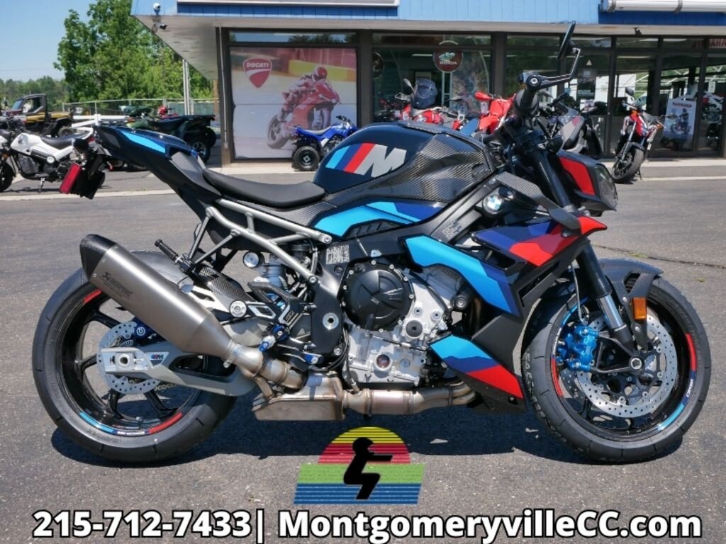 New 2026 BMW M1000R