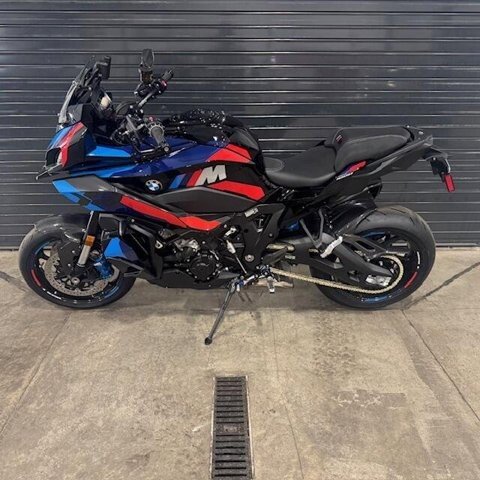 New 2026 BMW M1000XR