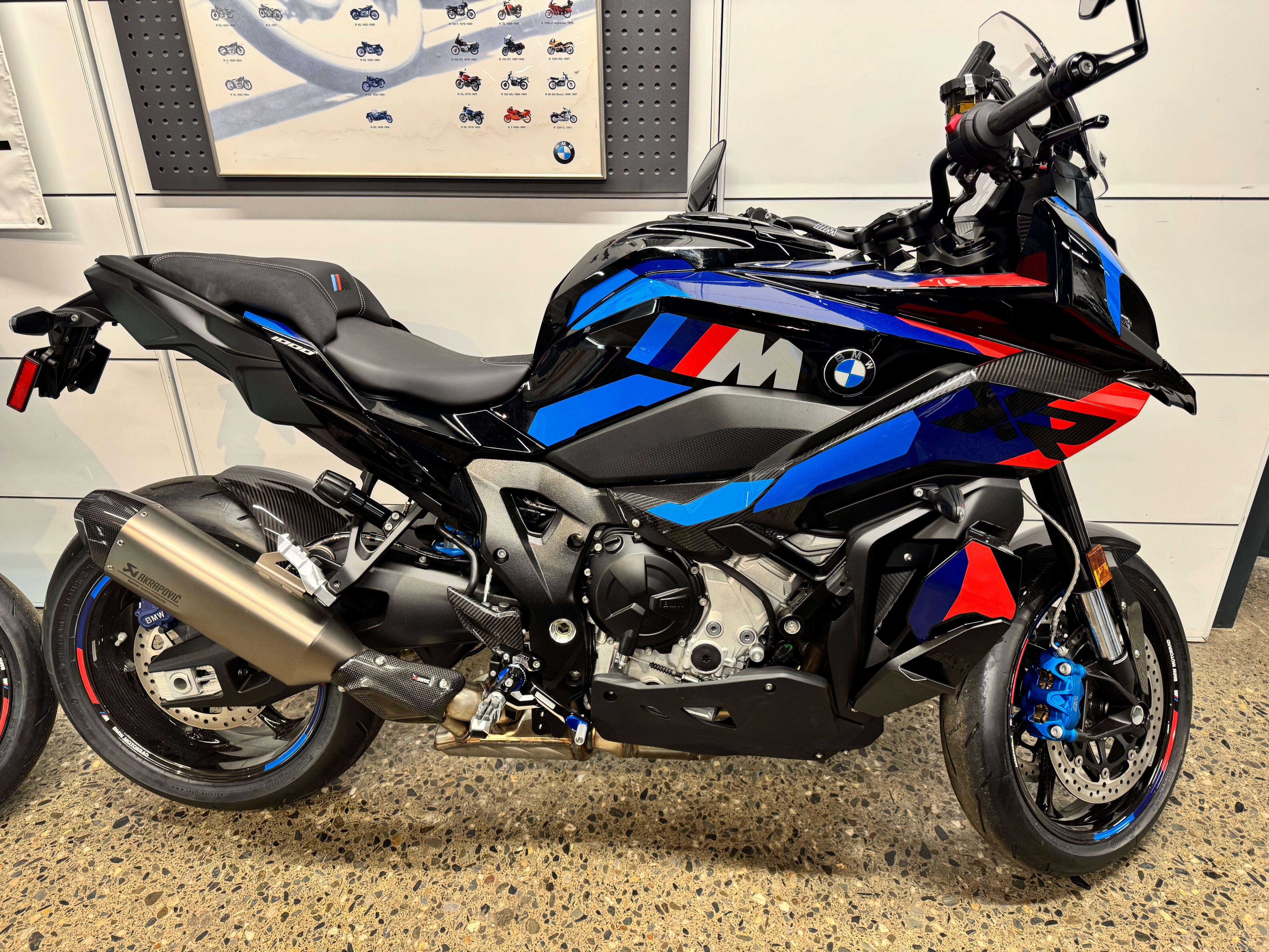 New 2026 BMW M1000XR