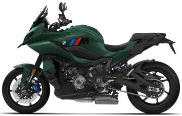 New 2026 BMW M1000XR