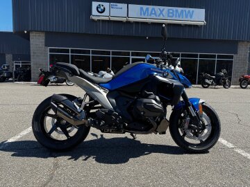 New 2026 BMW R1300R