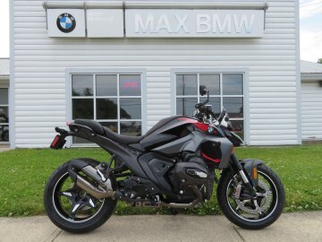 New 2026 BMW R1300R