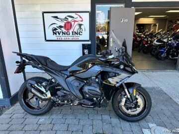 2026 BMW R1300RS