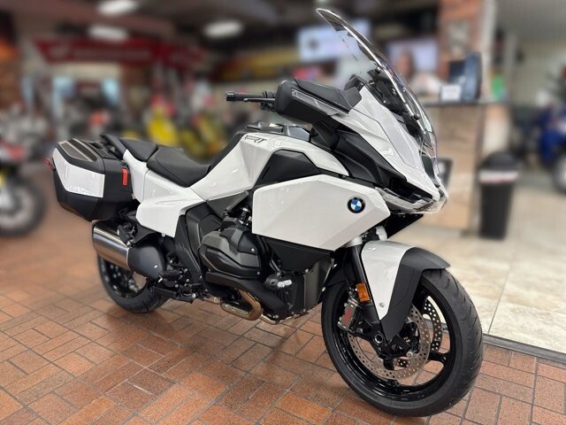 New 2026 BMW R1300RT