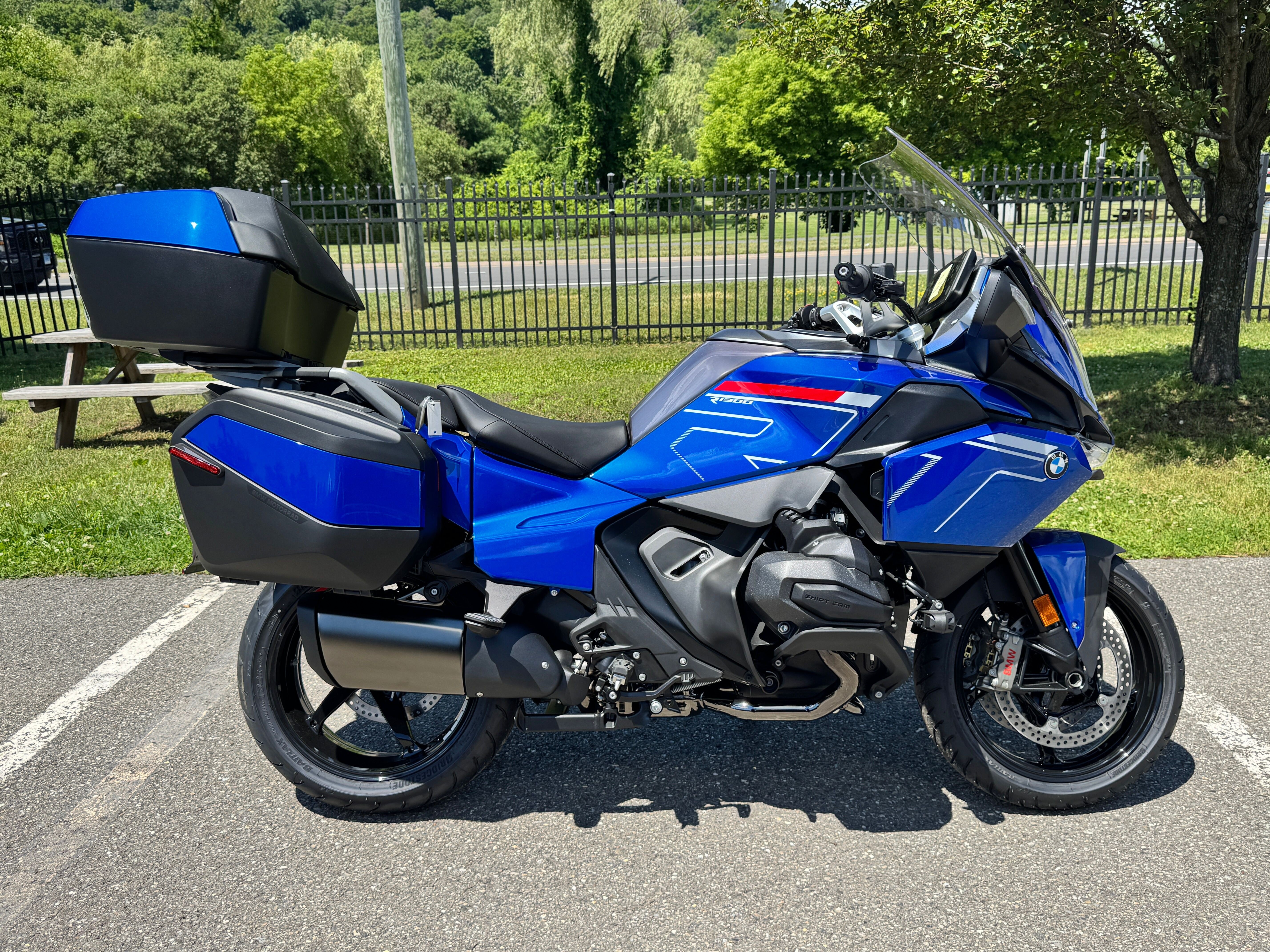 New 2026 BMW R1300RT
