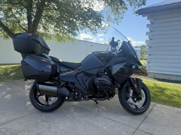 New 2026 BMW R1300RT