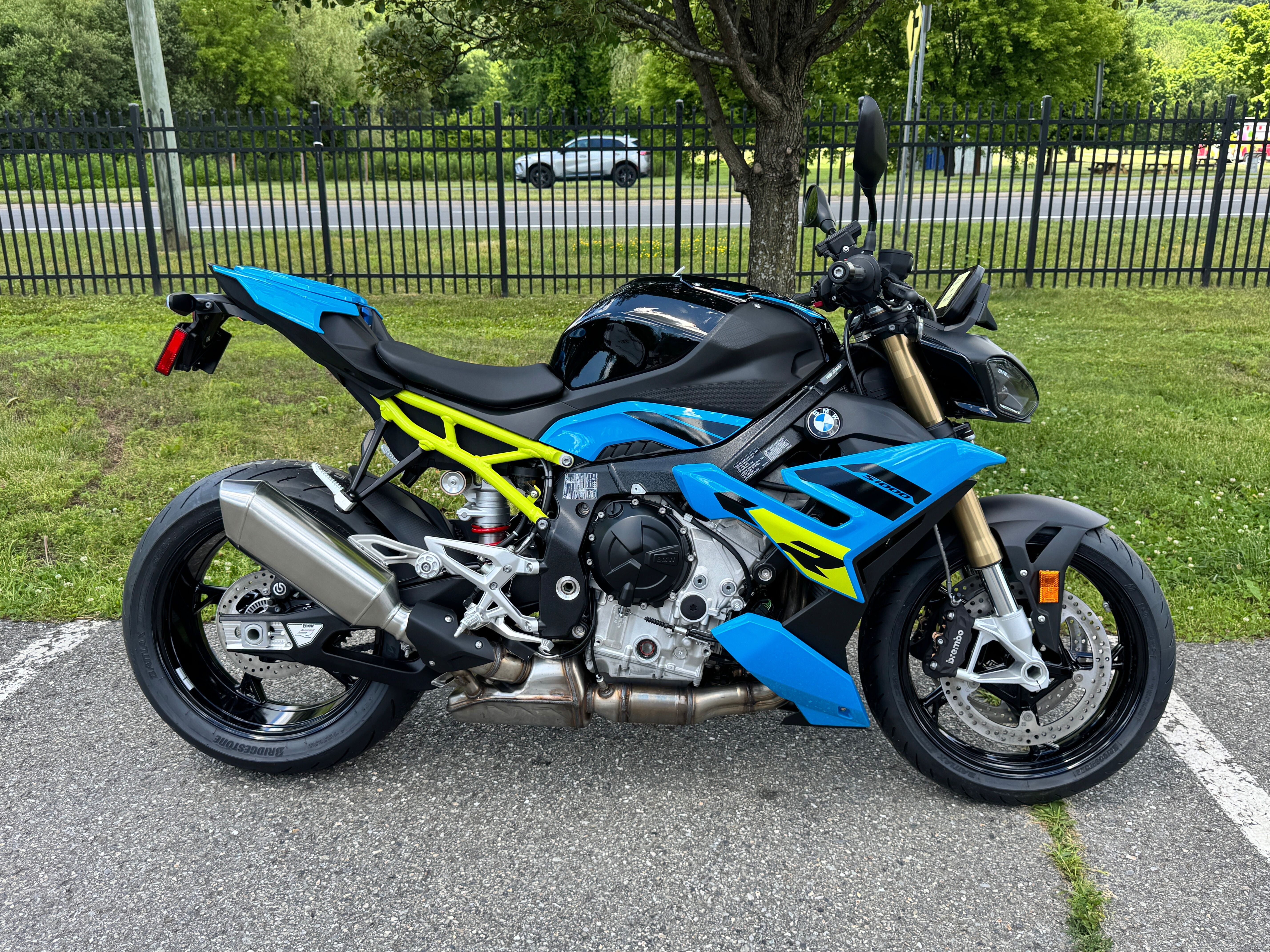 New 2026 BMW S1000R