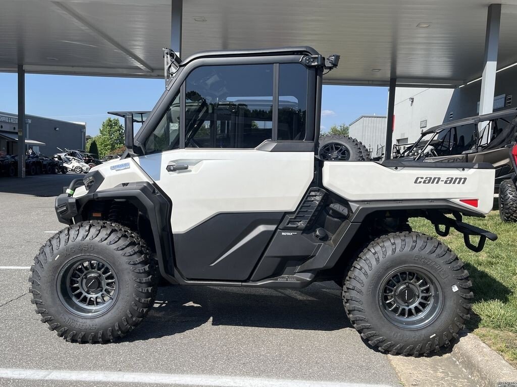 New 2026 Can-Am Defender