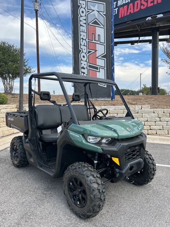 New 2026 Can-Am Defender