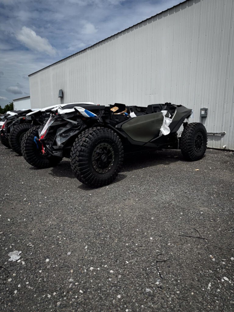 New 2026 Can-Am Maverick 1000R