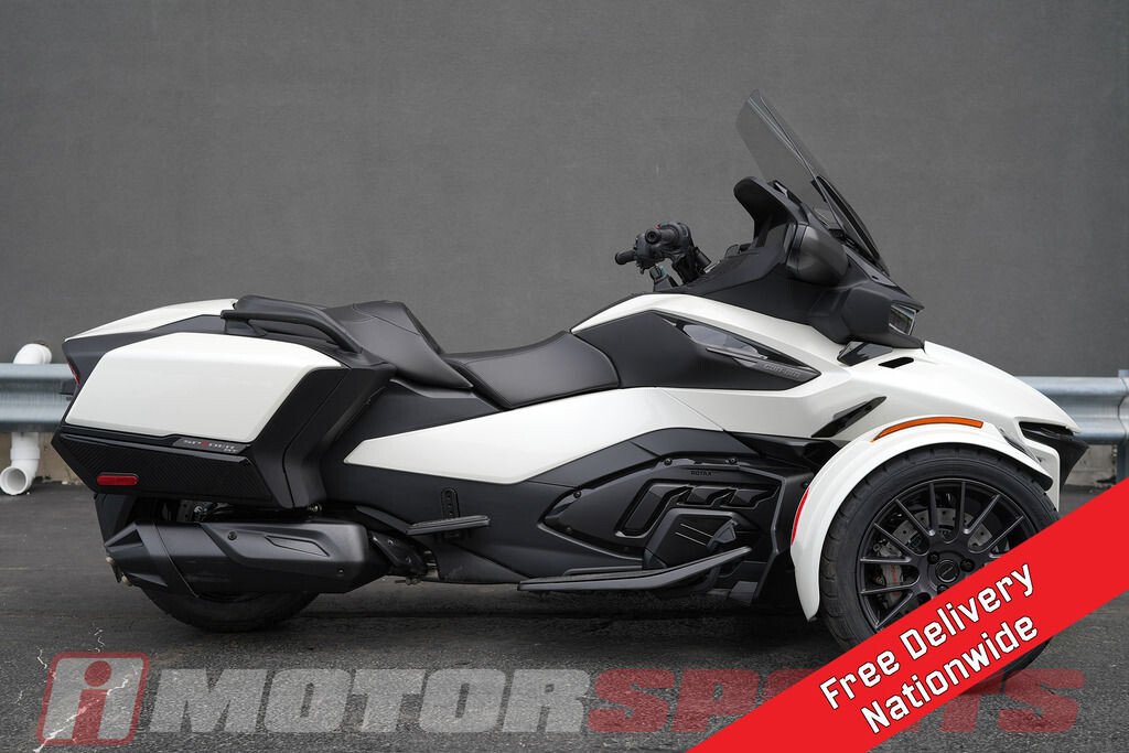 New 2026 Can-Am Spyder RT