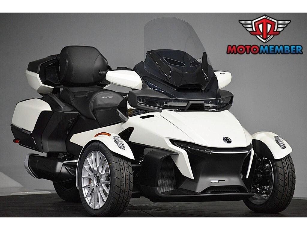 New 2026 Can-Am Spyder RT