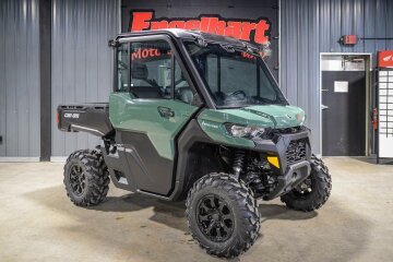 New 2026 Can-Am Defender DPS Cab HD10