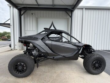 New 2026 Can-Am Maverick 1000R R X rs w/ SMART-SHOX