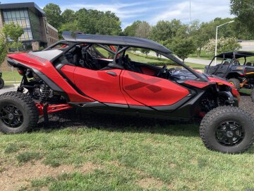 New 2026 Can-Am Maverick MAX 1000R