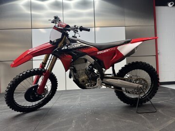 New 2026 Ducati Desmo 450 MX