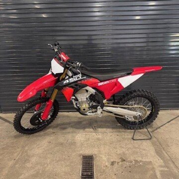 New 2026 Ducati Desmo 450 MX