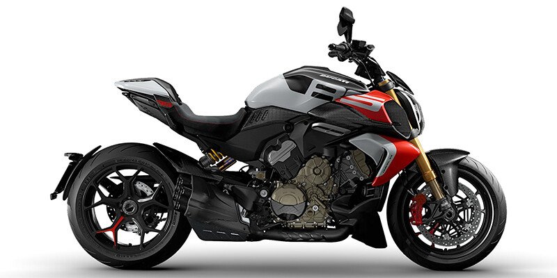 2026 Ducati Diavel V4 RS specifications