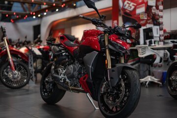 New 2026 Ducati Streetfighter V2