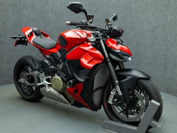 2026 Ducati Streetfighter V4 S