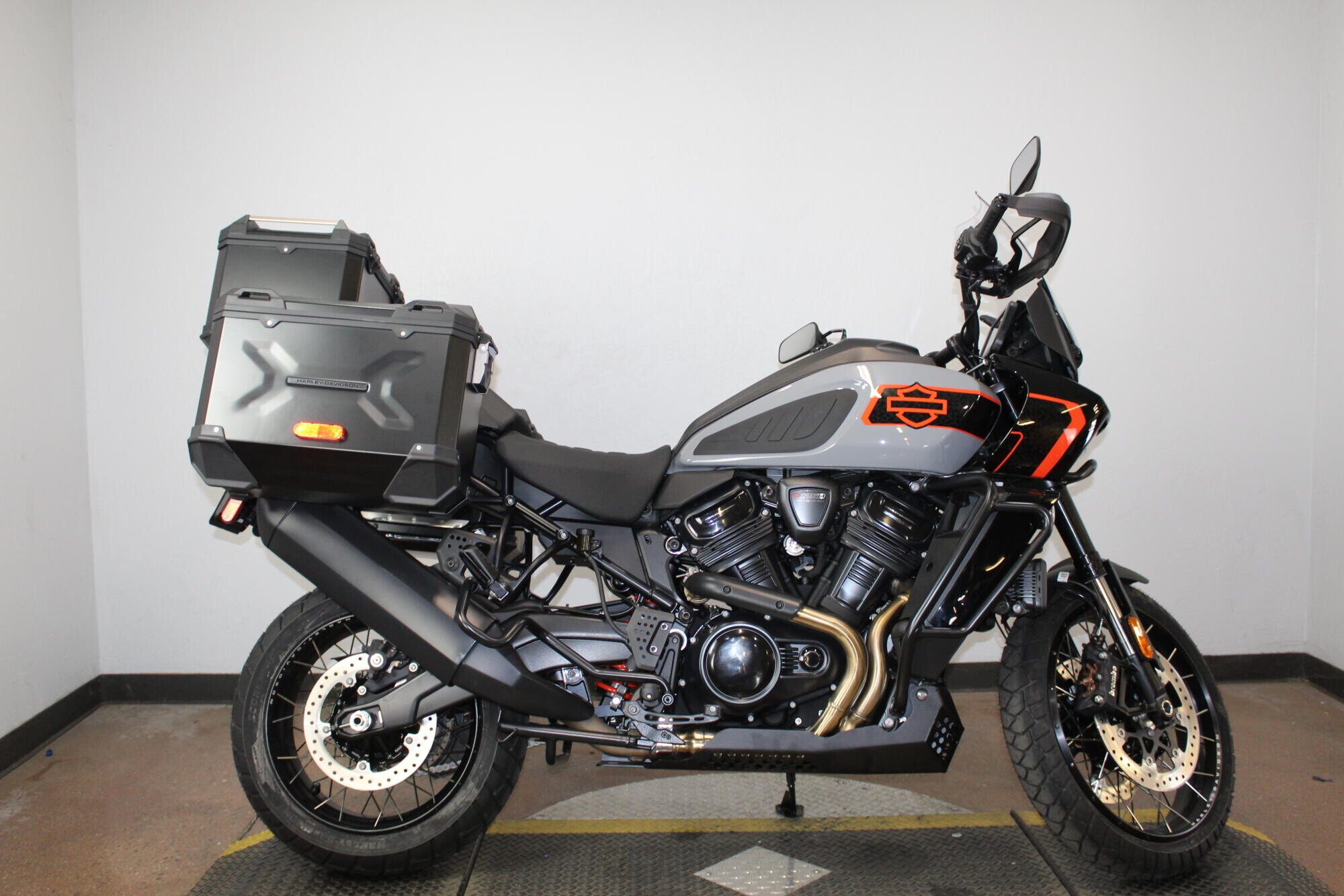 New 2026 Harley-Davidson Pan America Limited