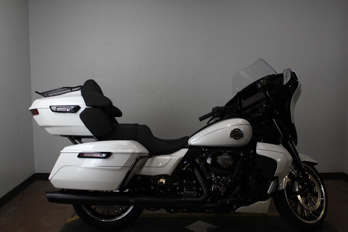 New 2026 Harley-Davidson Touring Limited