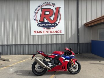 New 2026 Honda CBR1000RR Fireblade
