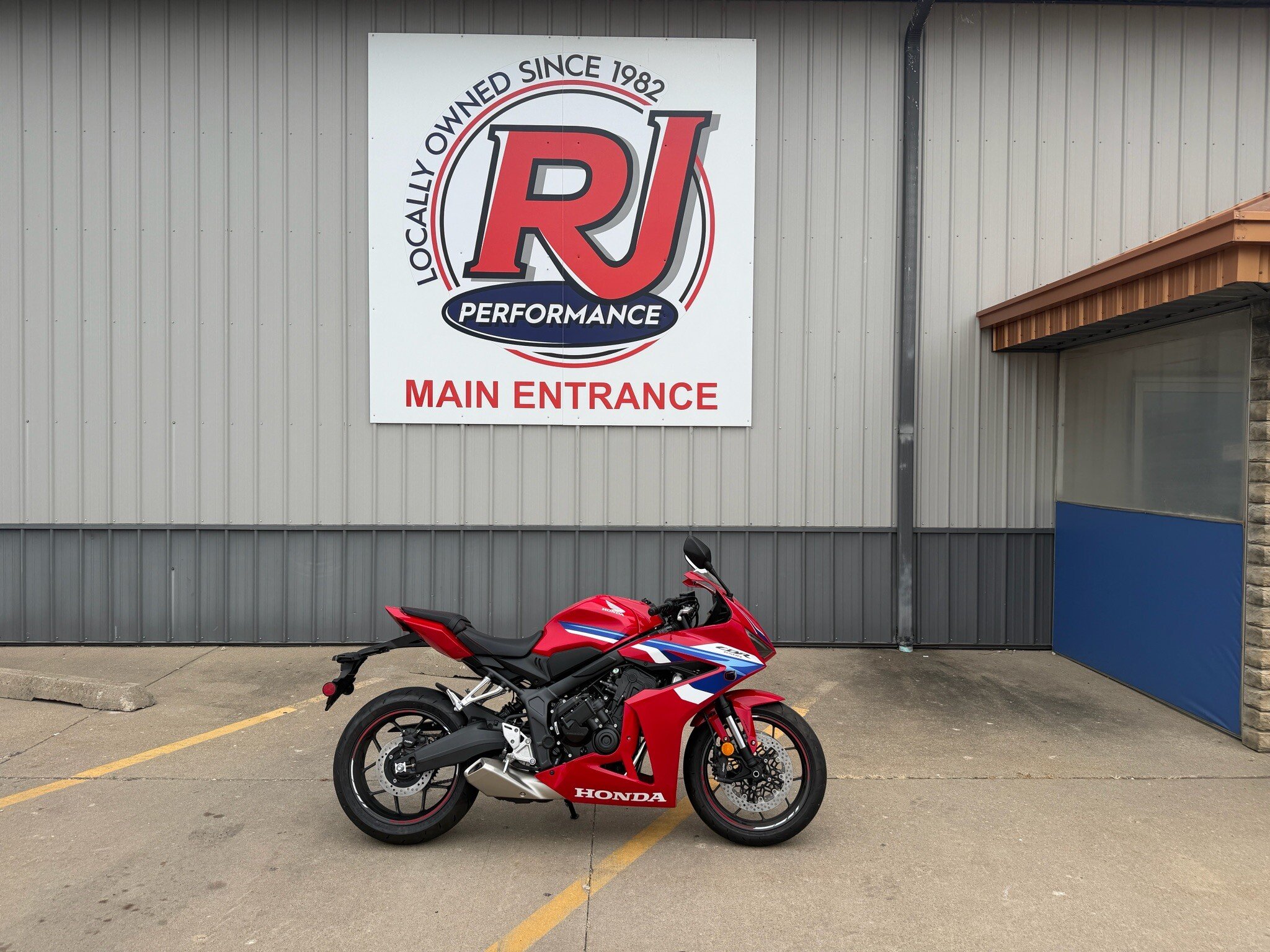 New 2026 Honda CBR650R ABS