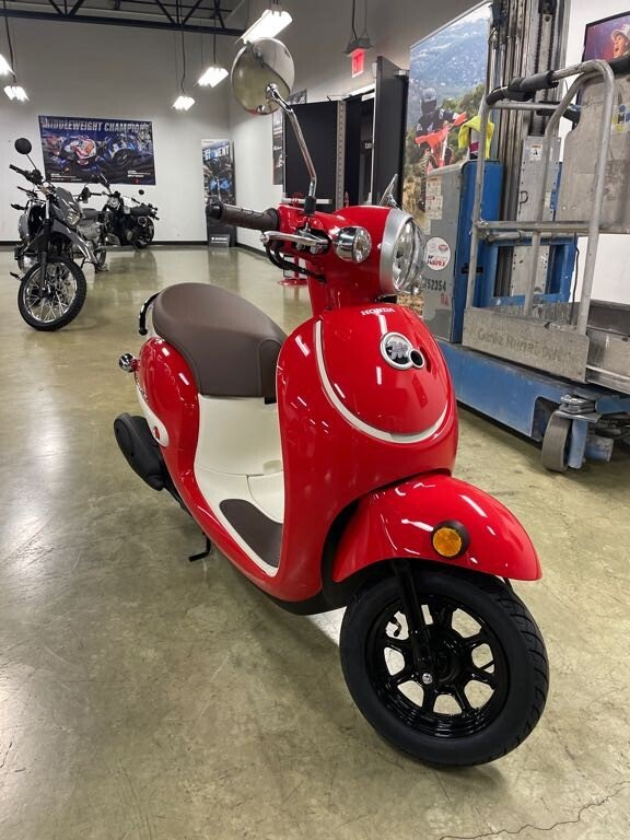 New 2026 Honda Metropolitan
