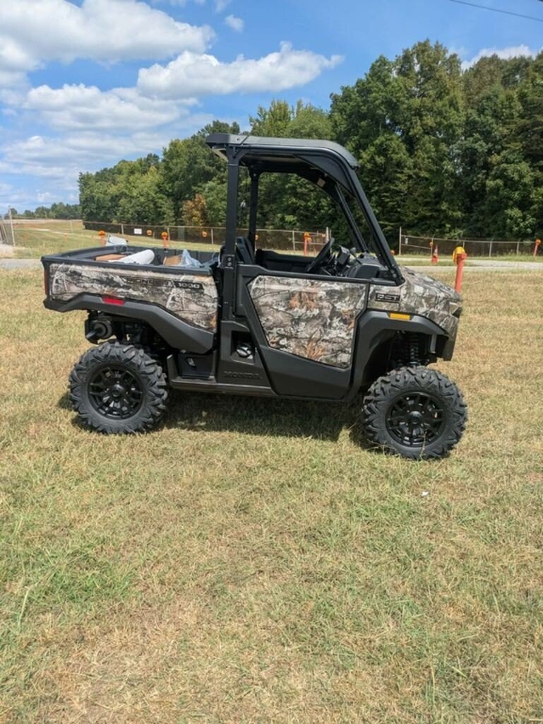New 2026 Honda Pioneer 1000 Deluxe