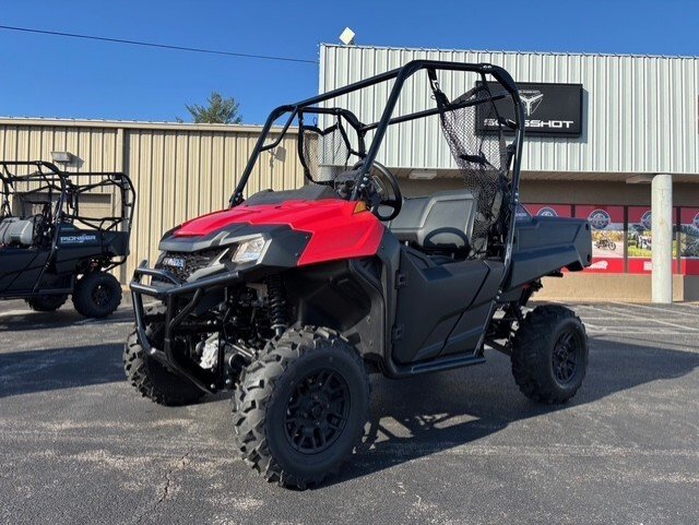 New 2026 Honda Pioneer 700 Deluxe